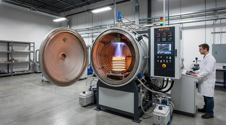 Quali fattori dovrebbero essere considerati nella scelta di un forno ad arco sotto vuoto? Ottimizza la tua produzione di materiali con approfondimenti di esperti