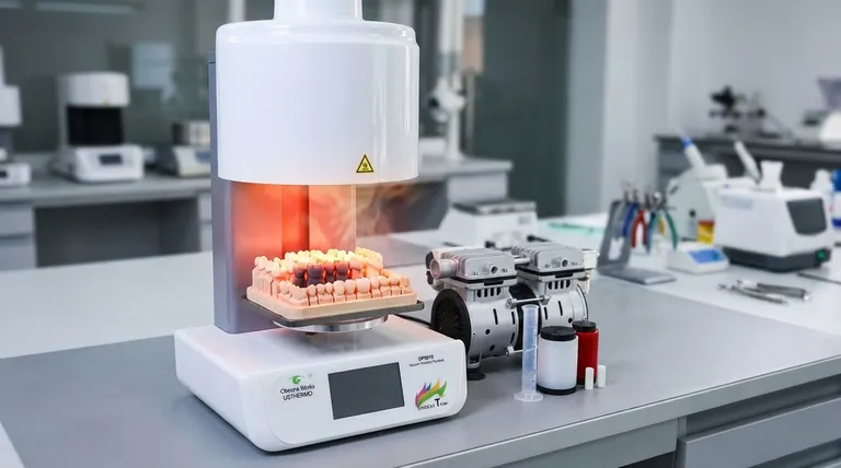 Каковы последствия перегрузки стоматологической печи для спекания? Обеспечьте предсказуемые, высококачественные реставрации из диоксида циркония