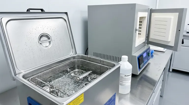 لماذا التنظيف بالموجات فوق الصوتية بالأسيتون مطلوب قبل الأكسدة الحرارية؟ ضمان التصاق مثالي بالفولاذ المقاوم للصدأ