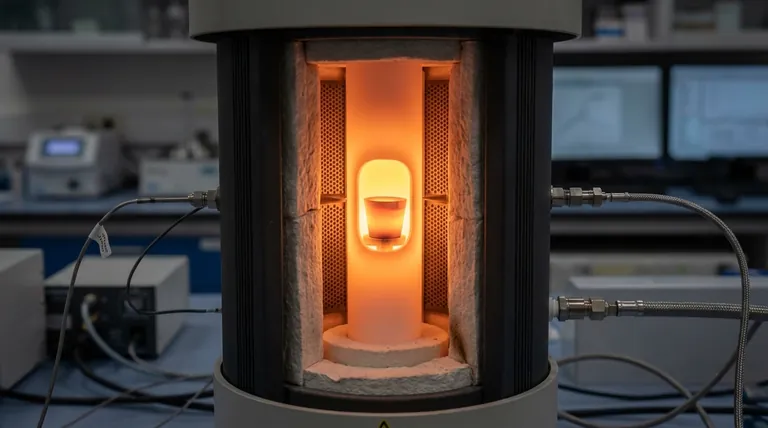 Warum werden Siliziumkarbid (SiC)-Heizelemente und rekristalline Aluminiumoxidrohre in vertikalen Rohröfen verwendet?