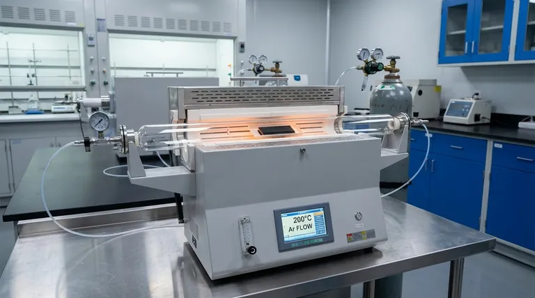 Qual é a importância de usar um forno tubular de alta temperatura para recozimento térmico? Otimizar Eletrodos hDMHA