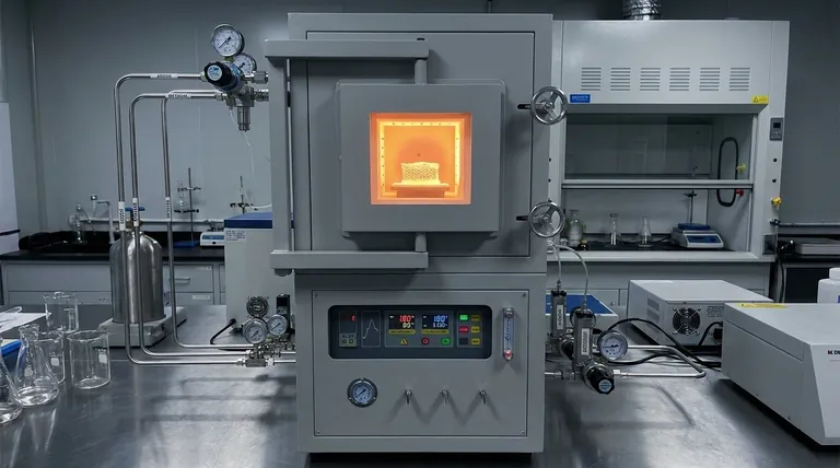 BN@PyC 에어로겔의 CVD 공정에서 아르곤은 어떻게 운반 가스 역할을 하나요? 균일 증착을 위한 필수 팁