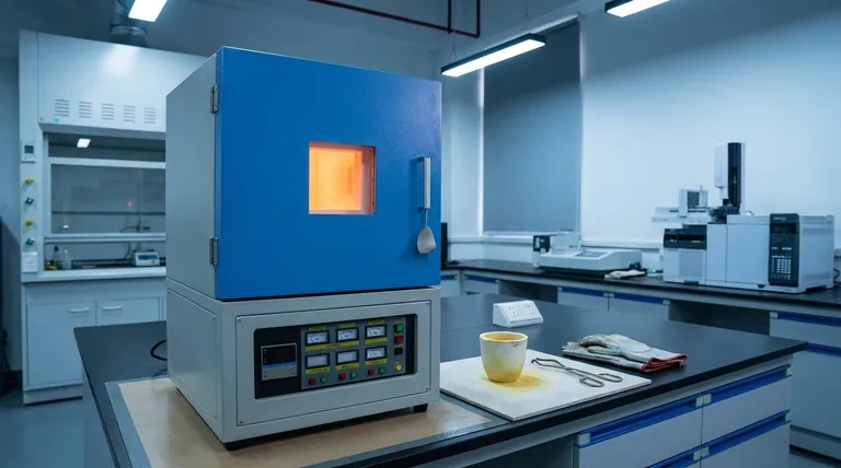 在TiO2/g-C3N4的煅烧阶段使用马弗炉至关重要,原因是什么?主复合材料合成