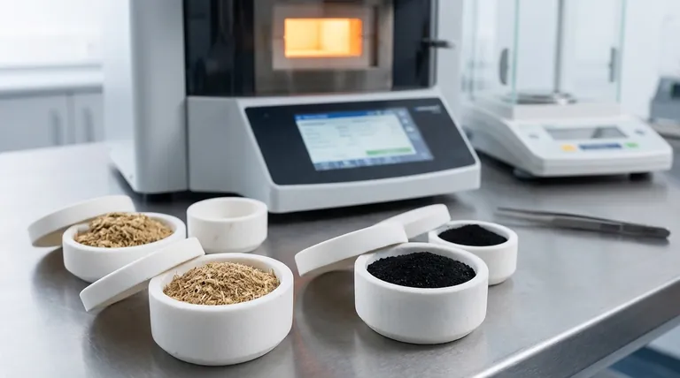 使用开口刚玉坩埚进行热分析的优点是什么?准确的生物质和煤炭数据