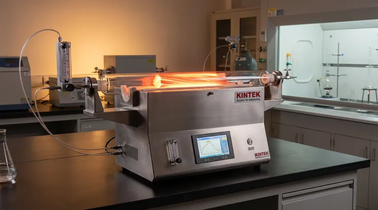 Qual é a função de um forno tubular de alta temperatura na produção de fibra de pp? Domine o Controle Preciso de Carbonização