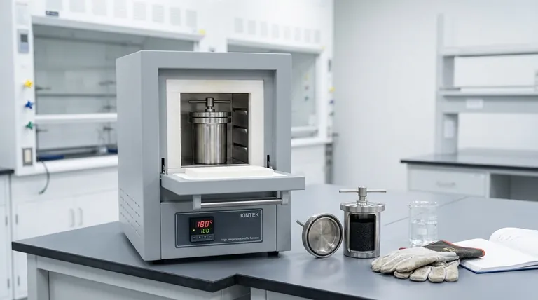 实验室烤箱如何促进石墨烯气凝胶的水热处理?掌握高强度合成