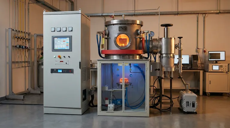 ¿Cómo mejora el entorno de presión negativa de un horno de infiltración por vacío los compuestos? Lograr una densidad del 100%