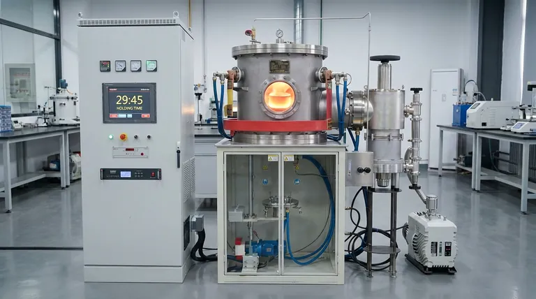 Por que um período de espera de 30 minutos em um forno de indução a vácuo é necessário antes de fundir ligas de Fe-Mn-Si?