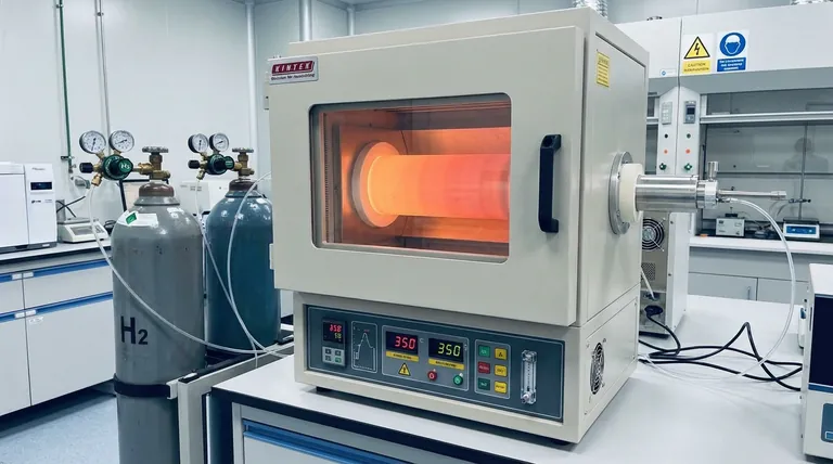 高温管式炉在转化 Fe2O3/GO 中的核心功能是什么?掌握材料转化