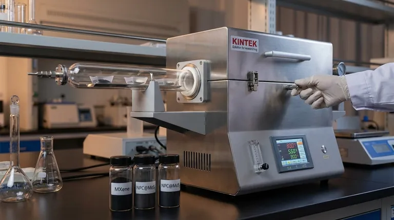 为什么需要真空干燥箱来处理MXene溶液和NPC@MoS2纳米结构?关键优势揭秘