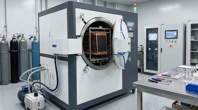 使用真空干燥箱对 MoS2/rGO 电池电极有什么重要性?最大化电池性能