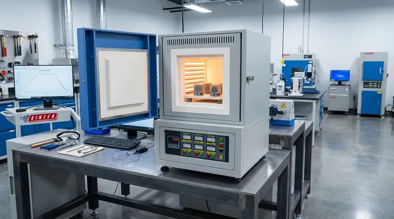 高温脱脂烧结炉在BMD中的作用是什么?迈向实心金属零件的道路