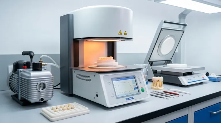 Qual é a temperatura de um forno de porcelana? Domine o Processo de Sinterização para Resultados Perfeitos