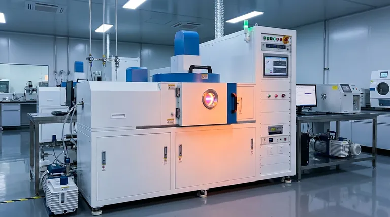 Что такое химическое осаждение из газовой фазы в печи CVD? Создание материалов с атомной точностью