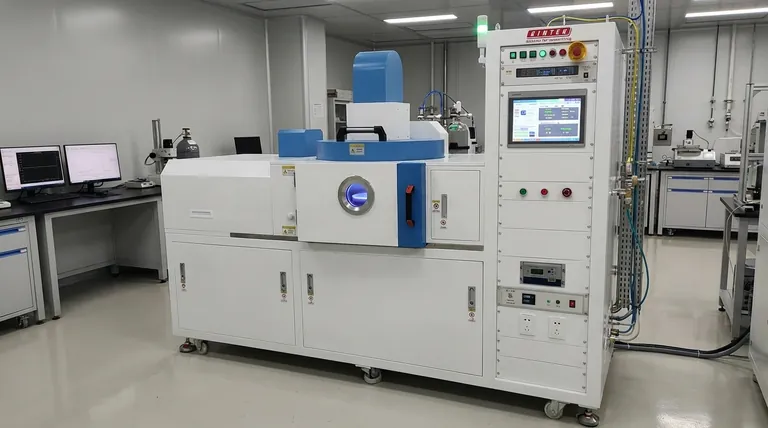 Qual è la pressione nella deposizione PECVD? Padroneggiare la chiave per film uniformi e di alta qualità