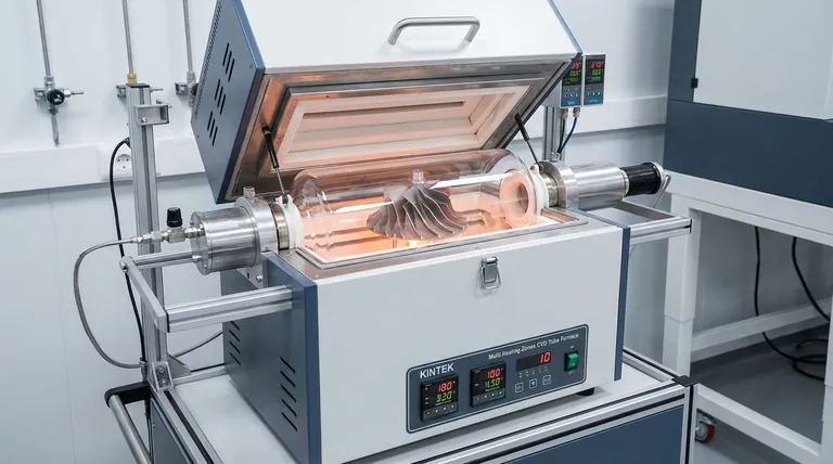 Quali sono i vantaggi del rivestimento CVD? Ottieni una conformità senza pari e un'adesione superiore