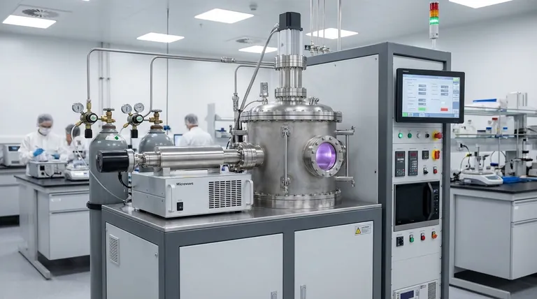 Qu'est-ce que le dépôt chimique en phase vapeur assisté par plasma micro-ondes (MPCVD) et quel est son usage principal ?