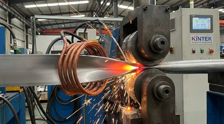 고주파 유도 용접은 어떻게 작동하나요? 우수한 고체 상태 용접을 위한 물리학 마스터하기