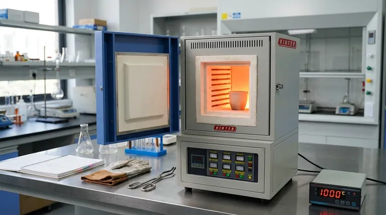 Quais são as dimensões e a capacidade da câmara do forno mufla? Otimize a Eficiência de Aquecimento do Seu Laboratório