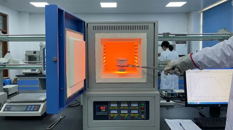 ما هو المهم بخصوص حجم الحجرة في أفران الصهر؟ ضمان تسخين دقيق باستخدام المنطقة الصحيحة