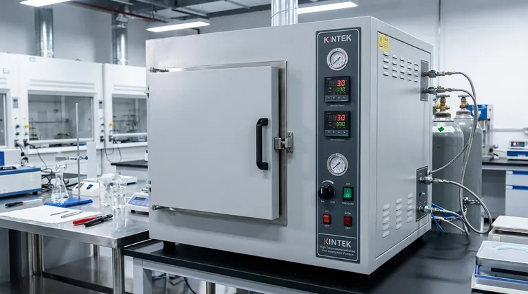 Quelle est la fonction d'un four à cornue? Atteindre un contrôle précis de l'atmosphère pour le traitement des matériaux