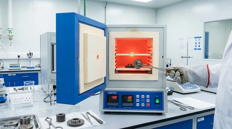 كيف تُطبَّق الأفران الصندوقية (Muffle Furnaces) في عمليات المعالجة الحرارية؟ تحقيق تحكم دقيق لخصائص مواد فائقة