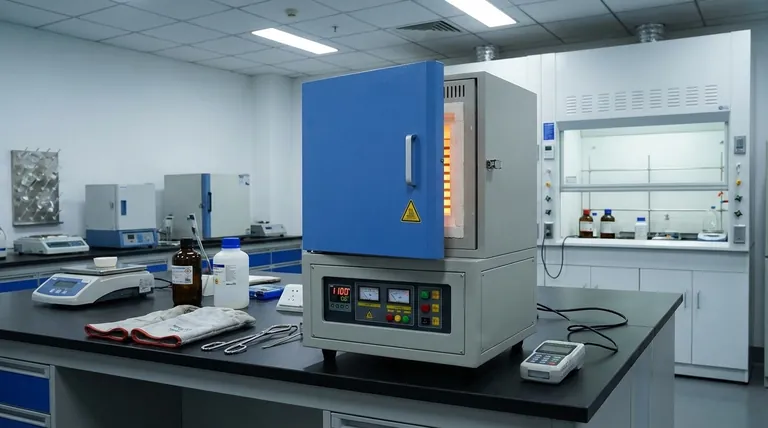 كيف يتم عرض درجة حرارة الحجرة في الفرن المكتوم؟المراقبة الدقيقة لكفاءة المختبر