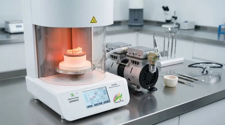 마이크로파 소결로의 기본 원리는 무엇입니까? 빠르고 균일한 부피 가열을 발견하십시오