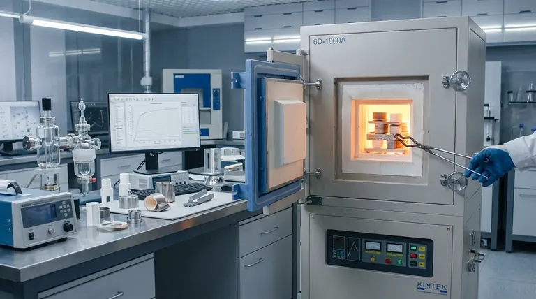 Comment le brasage sous vide est-il utilisé dans la recherche et le développement ? Libérez la précision d'assemblage pour l'innovation matérielle