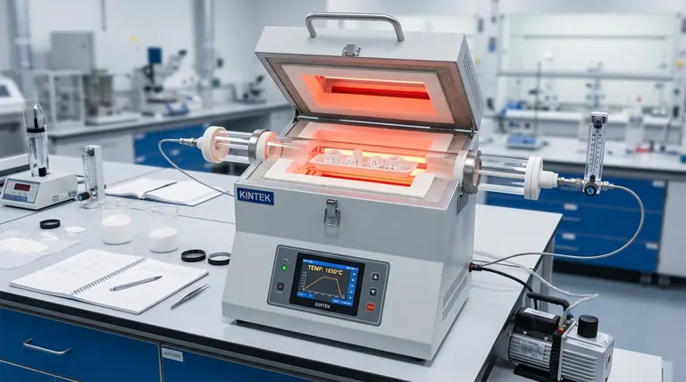 도자기 소결에 적합한 실험실 전기로를 선택하는 것이 왜 중요한가요? 우수한 도자기 특성을 위한 정밀한 제어를 보장하세요