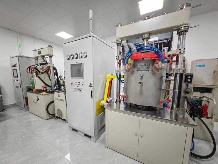 Internal furnace view