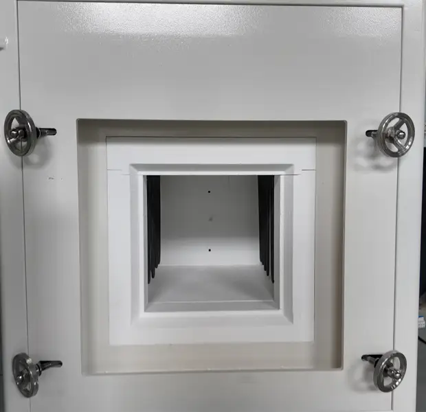 气氛炉局部视图
