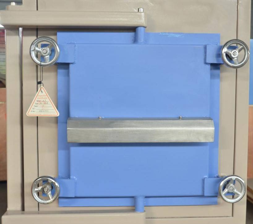 Controlled atmosphere furnace details